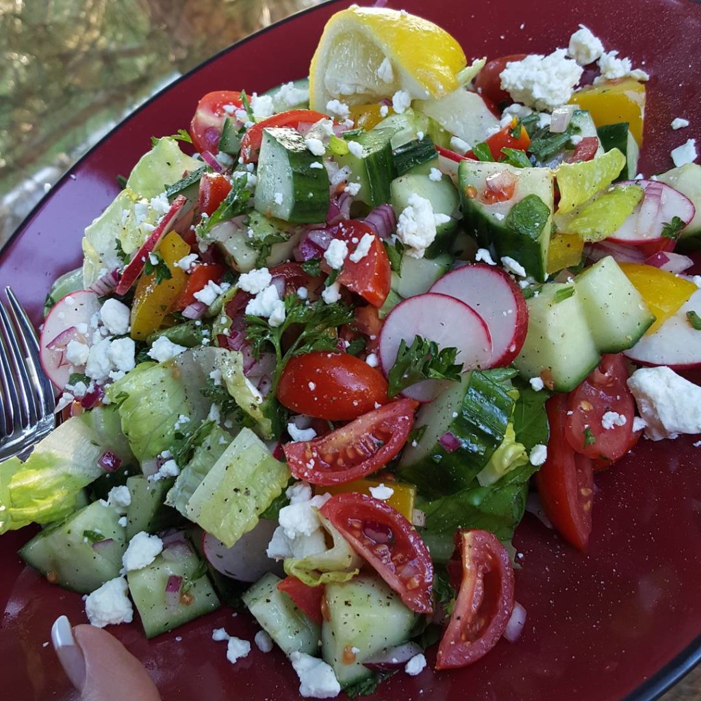 Summer Garden Detox Salad with Feta and Lemon http://cleanfoodcrush.com/garden-detox-salad