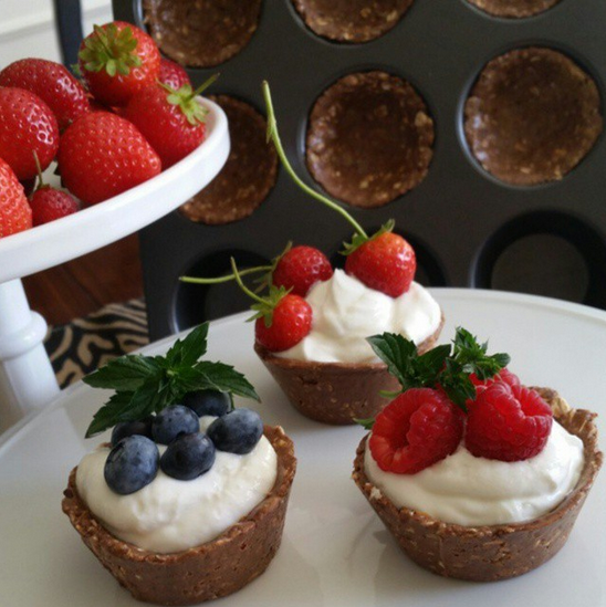 Oats N Cacao Berry Cups