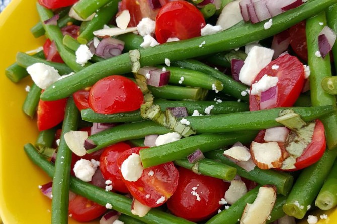 Garden-Fresh Green Bean Salad recipe https://cleanfoodcrush.com/garden-fresh-green-bean-salad