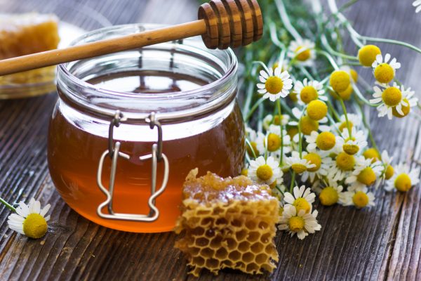 5-reasons-why-you-want-to-have-honey-wit