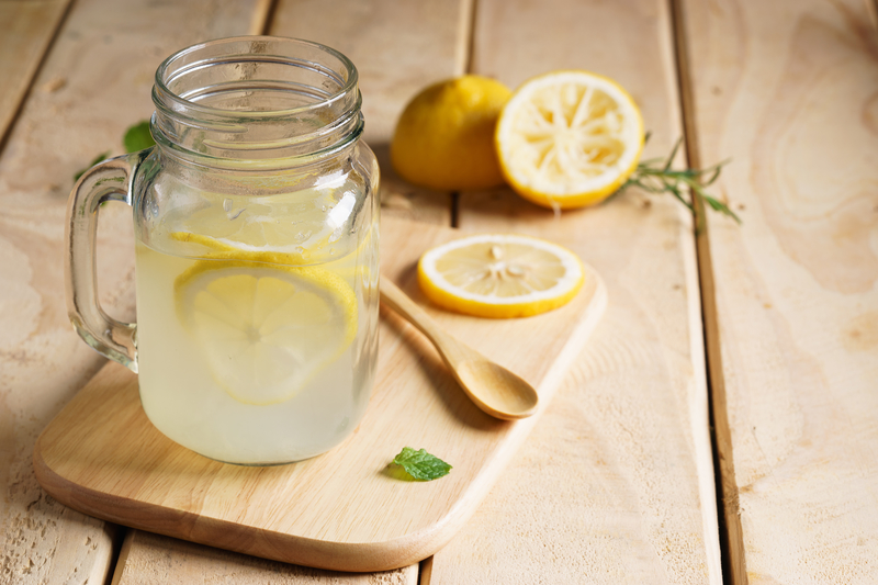 Great benefits of drinking lemon water