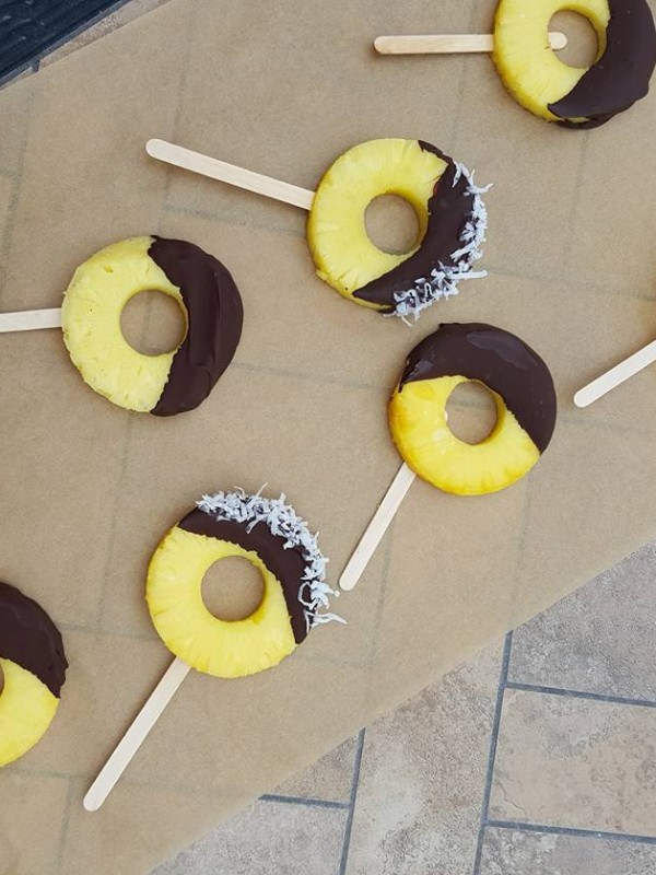 Frozen Pineapple choco pops