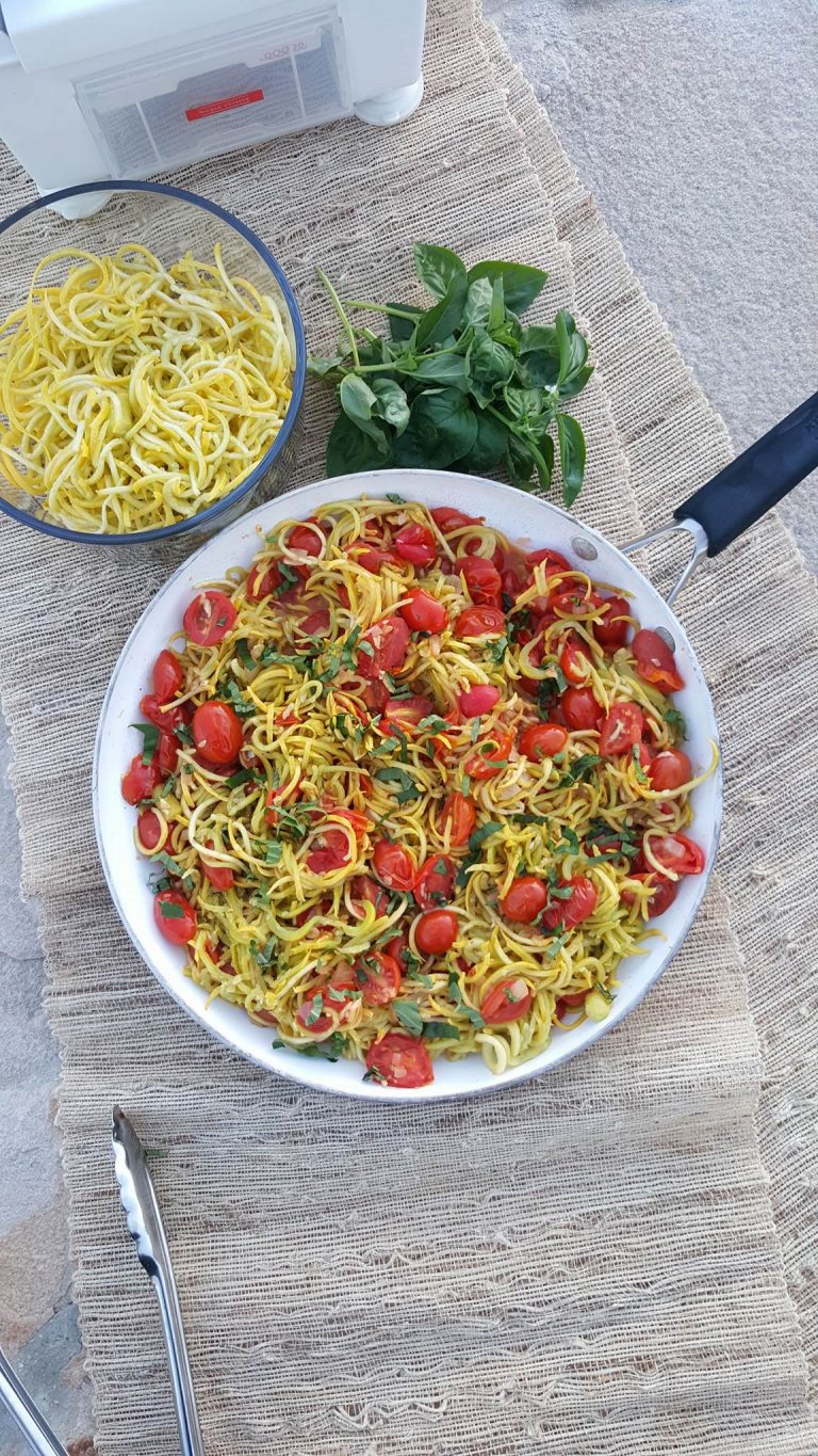 Yellow Summer Squash ‘Spaghetti’ with Roasted Tomato Sauce Clean Food
