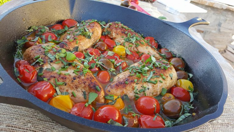 Balsamic Glazed Chicken w/ Heirloom Tomatoes & Fresh Herbs | Clean Food ...