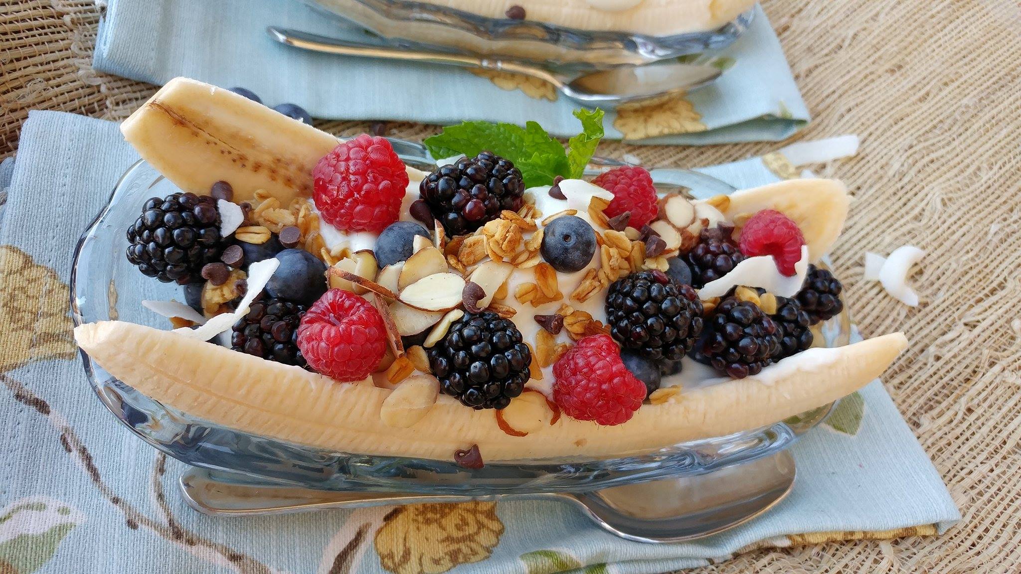 Banana Split Breakfast Bar Clean Food Crush