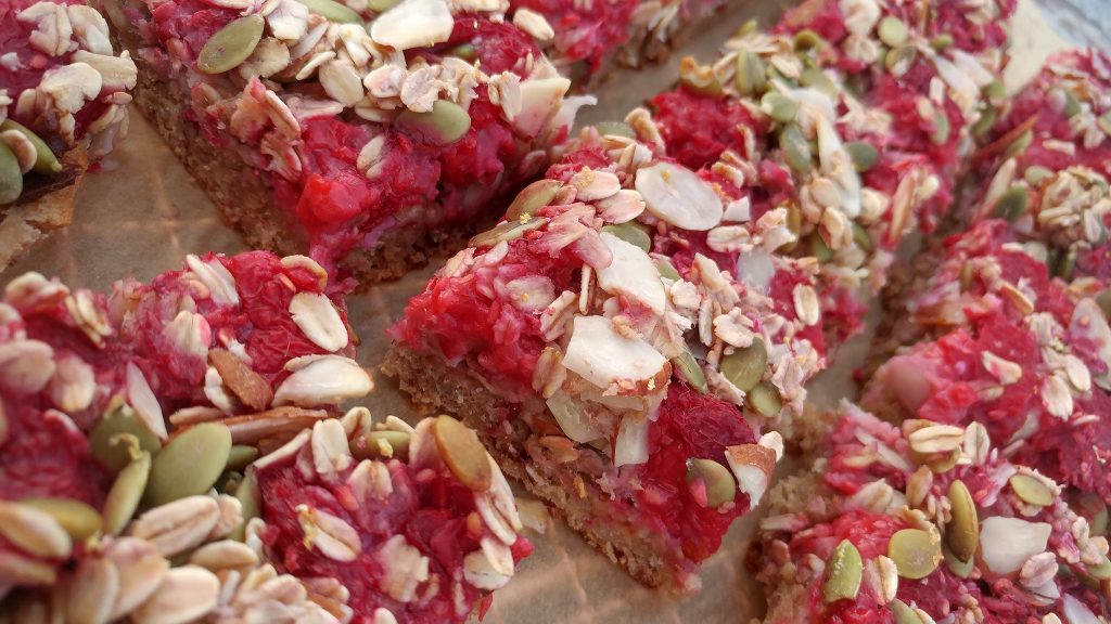 raspberry-almond-oat-bars-clean-eating-recipe