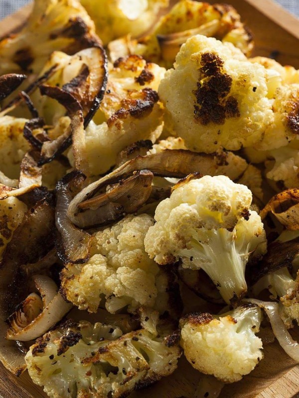 Clean Eating roasted cauliflower caramelized onions