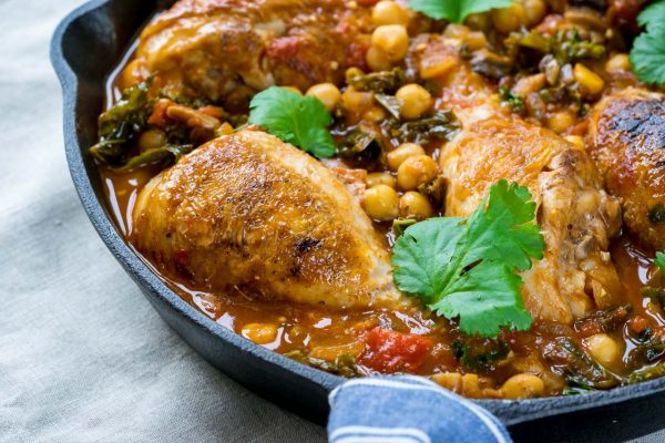 This One Pot Smoky Chicken with Chickpeas and Kale is Perfection ...