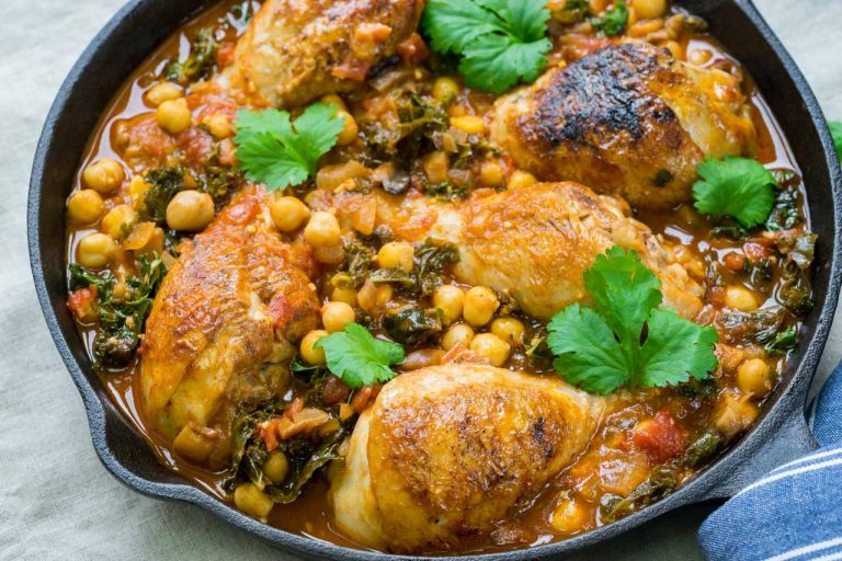 This One Pot Smoky Chicken with Chickpeas and Kale is Perfection