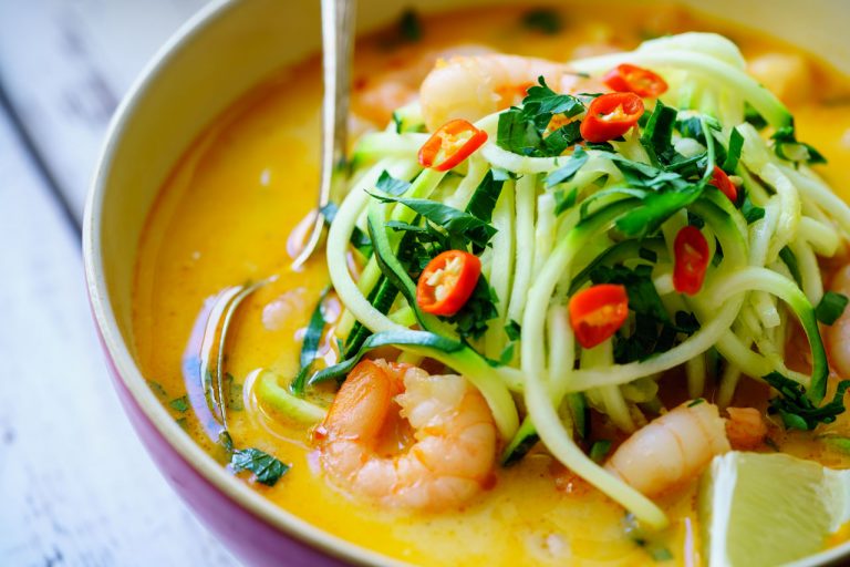 This Spicy Shrimp + Zucchini Noodle Soup is Quick to Make and Has Major ...