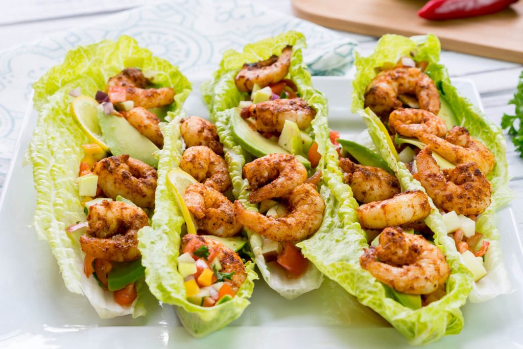Spicy shrimp in lettuce wrap recipe