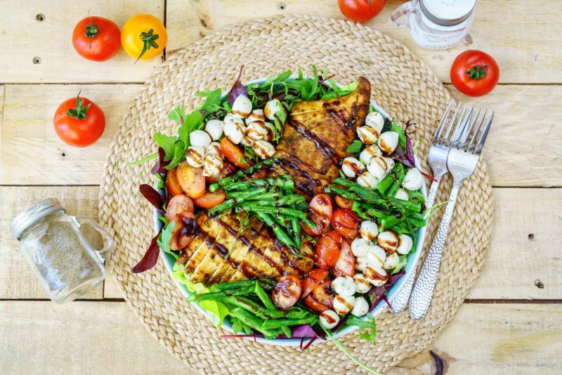 This Caprese Chicken Salad Will Make You LOVE Clean Eating! | Clean ...