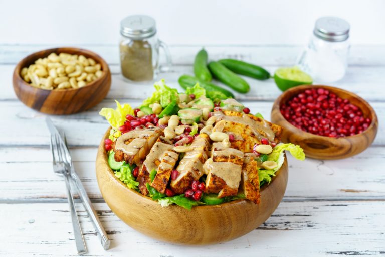 This Chicken Satay Salad is a Clean Eating Winner! Clean Food Crush