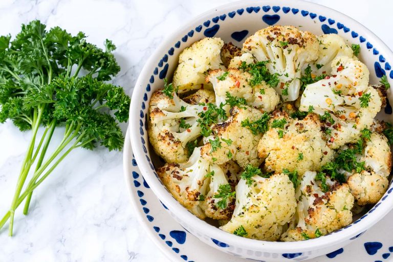 Roasted Cauliflower + Garlic Vinaigrette is the Perfect Clean Eating ...