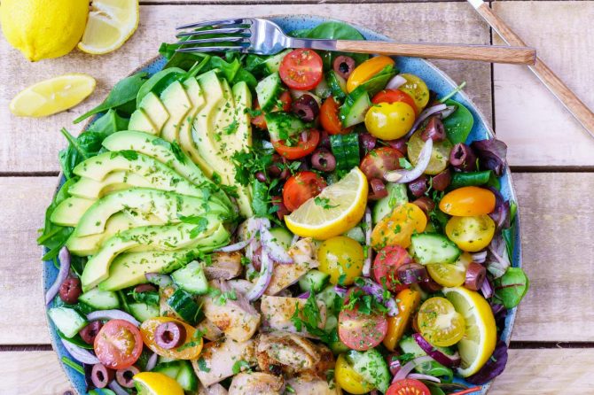 Lemon Herb Mediterranean Chicken Platter for Clean Eating Dinner ...