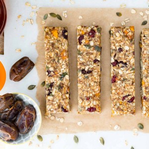 No Bake Fruit and Nut Granola Bars