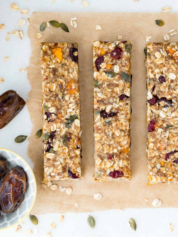 No Bake Fruit and Nut Granola Bars