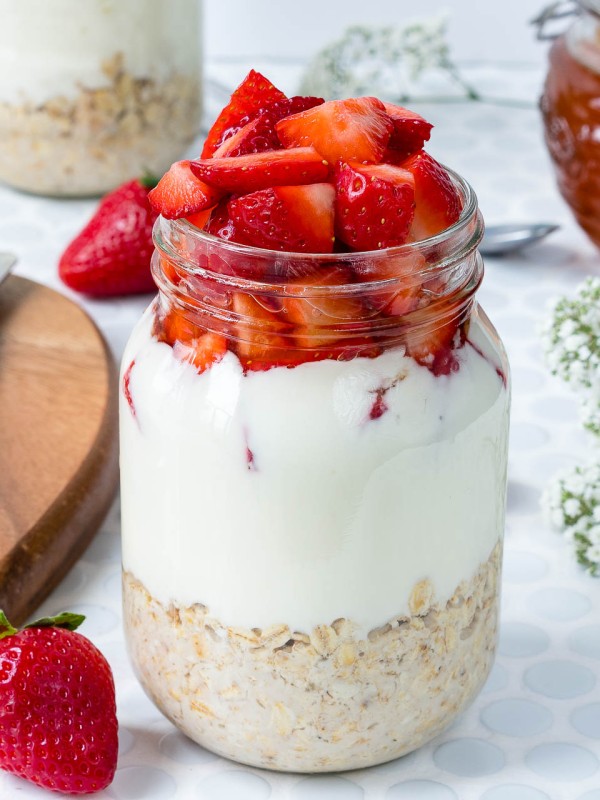 Strawberries + Cream Overnight Oats Clean Eating Breakfast