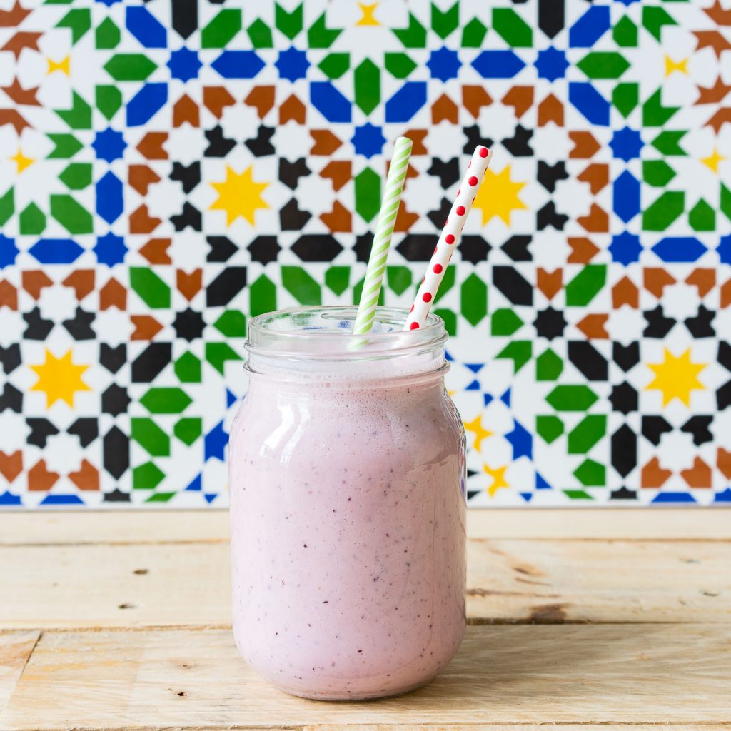 Fruitful and Antioxidant Triple Berry Smoothie