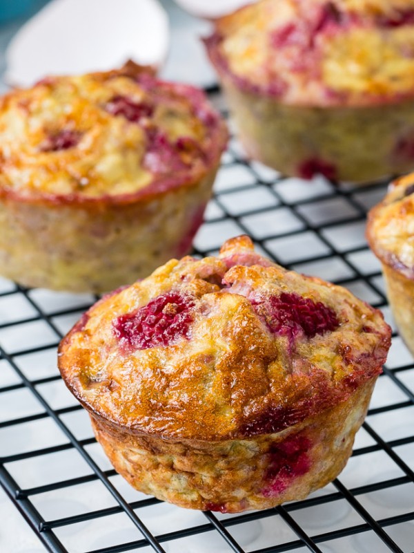 CleanFoodCrush 3 ingredient Banana Egg Muffins