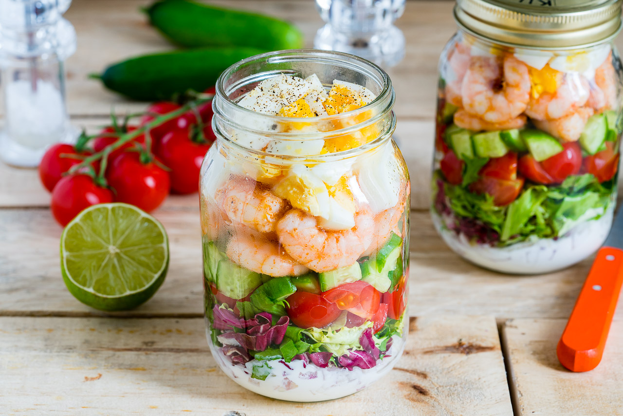 This Creative Shrimp + Cobb Jar Salad is Easy to Prep Ahead! Clean