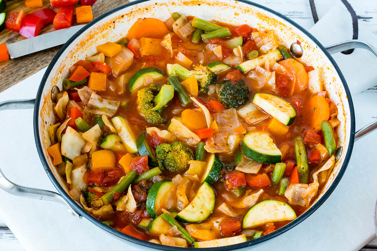 CleanFoodCrush Skinny Veggie Soup