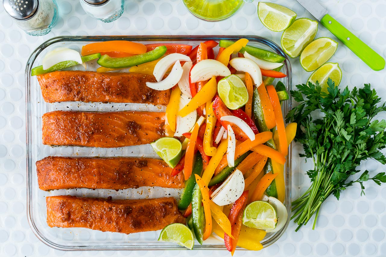 You’re Going to Love these Clean Eating Sheet Pan Salmon Fajitas! Clean Food Crush