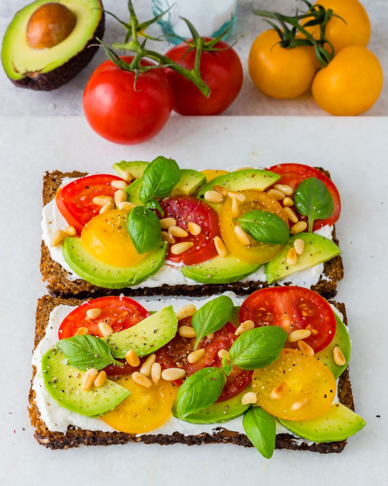 Clean Eating Mornings: Avocado + Heirloom Tomato Toast! | Clean Food Crush