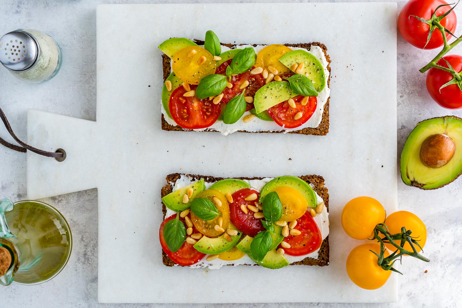 Clean Eating Mornings: Avocado + Heirloom Tomato Toast! | Clean Food Crush