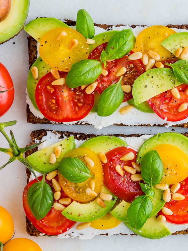 CleanFoodCrush Avocado + Heirloom Tomato Toast