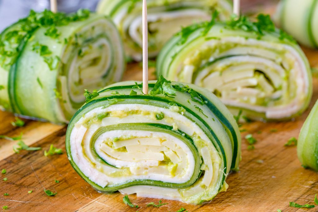 CleanFoodCrush Turkey + Cheese Cucumber Rolls