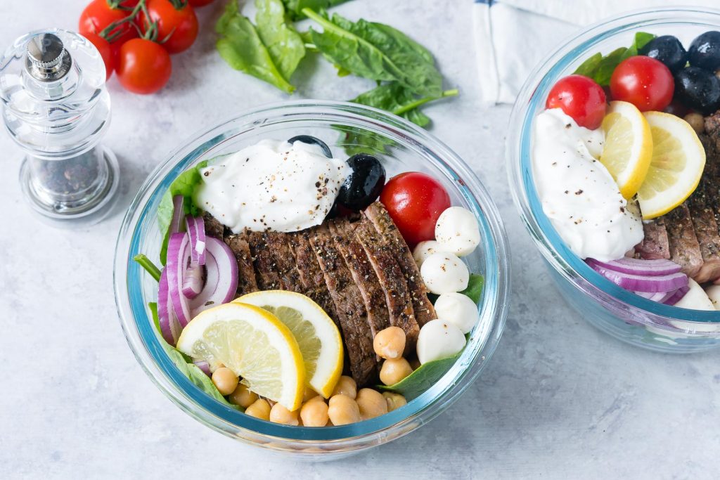 Mediterranean Steak Salad Recipe Instructions