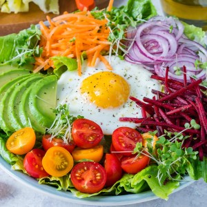 CleanFoodCrush Fresh Summer Eat-The-Rainbow Bowls!