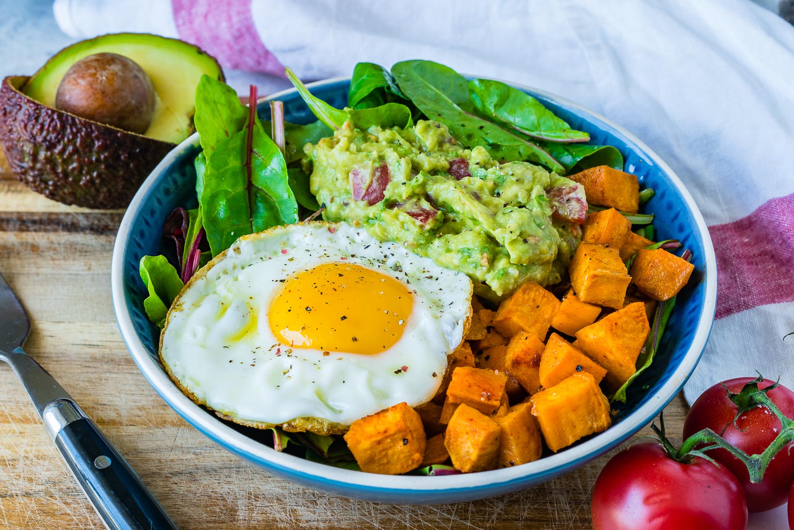 Healthy Guacamole, Egg + Sweet Potato Breakfast Bowls