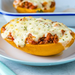 Healthy Bolognese Stuffed Spaghetti Squash