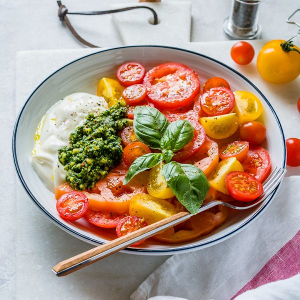 Super Simple Heirloom Tomatoes + Pesto Yogurt for Clean Eats | Clean ...