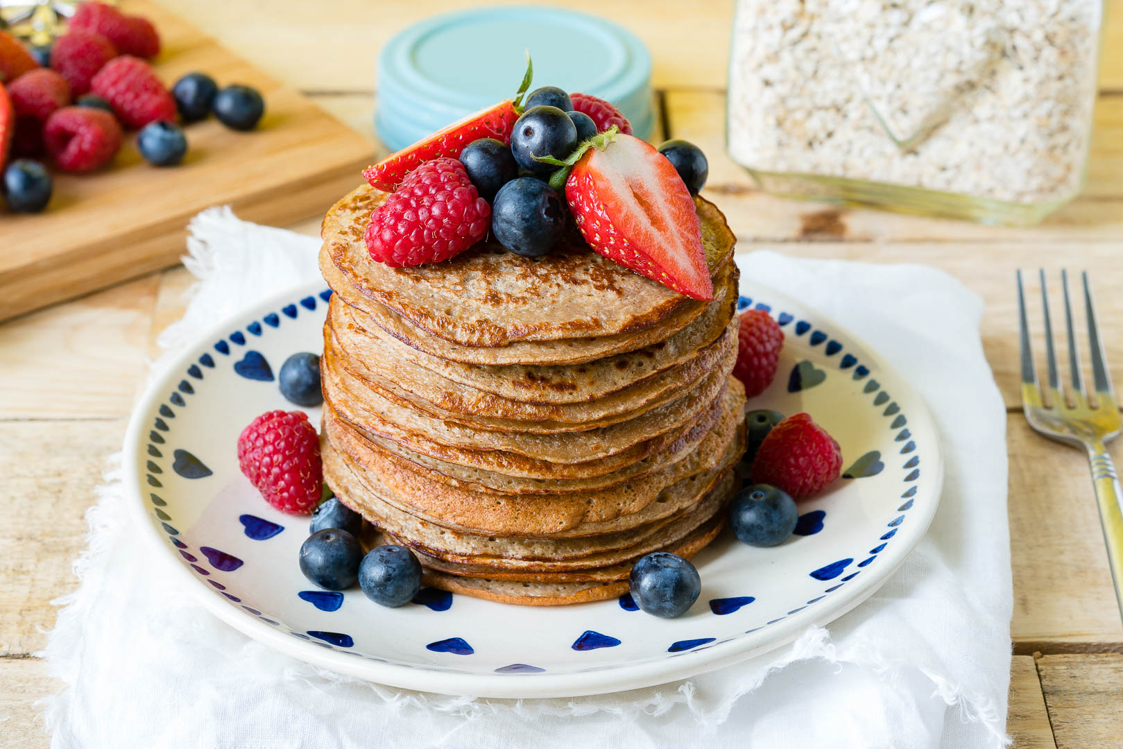 CleanFoodCrush Oatmeal Protein Pancakes