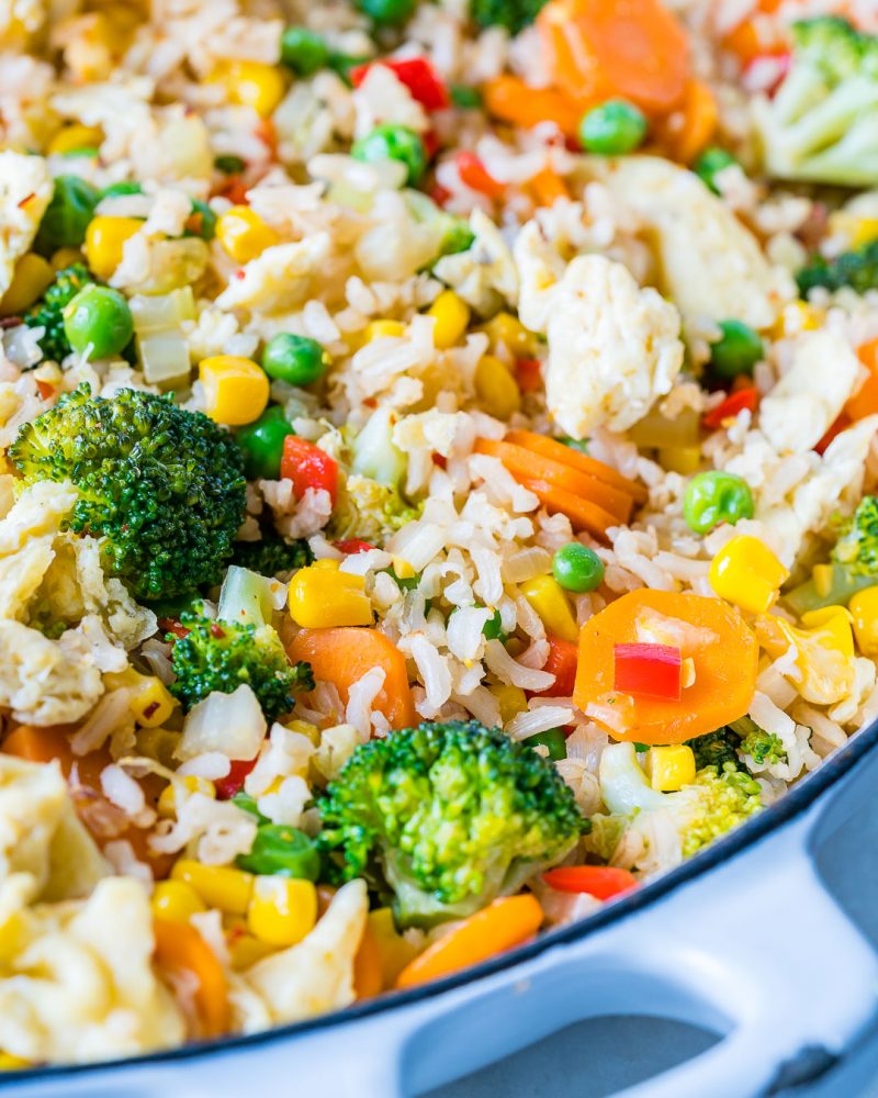 Meatless Monday Veggie-packed Fried Rice 