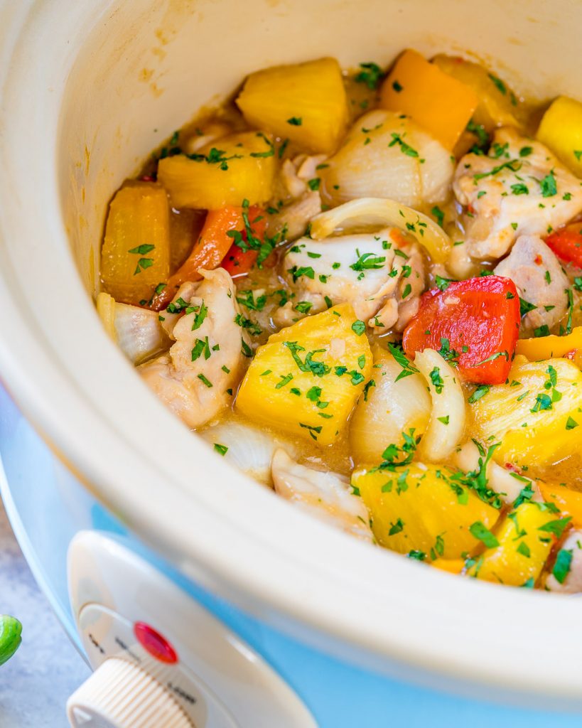 Slow Cooker Hawaiian Pineapple Chicken is a Quick Clean Eating Win ...