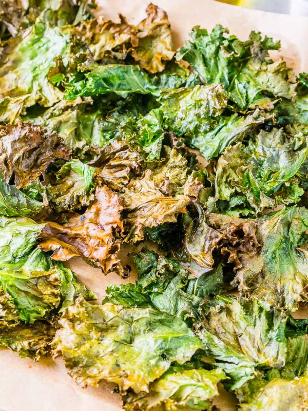 Clean Extra Crispy Garlicy Kale Chips