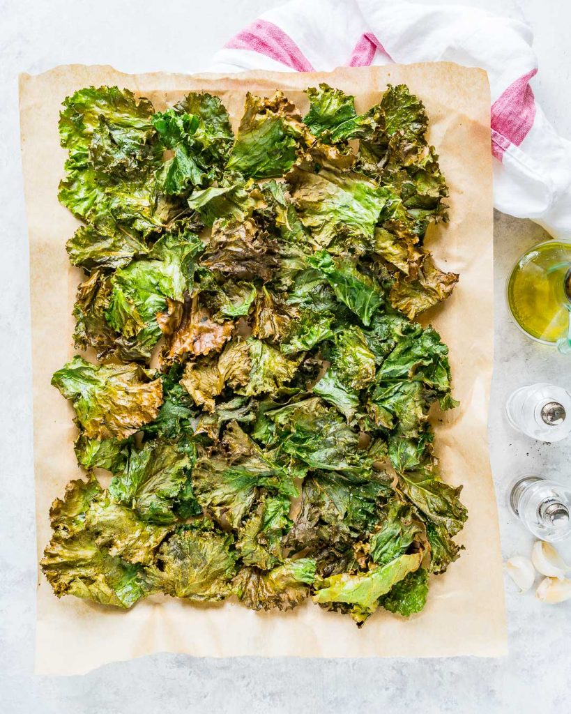 Clean Eating Extra Crispy Garlicy Kale Chips