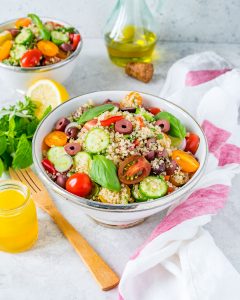 Greek-Style Quinoa Salad is Quick & Makes Eating Clean Easy! | Clean ...