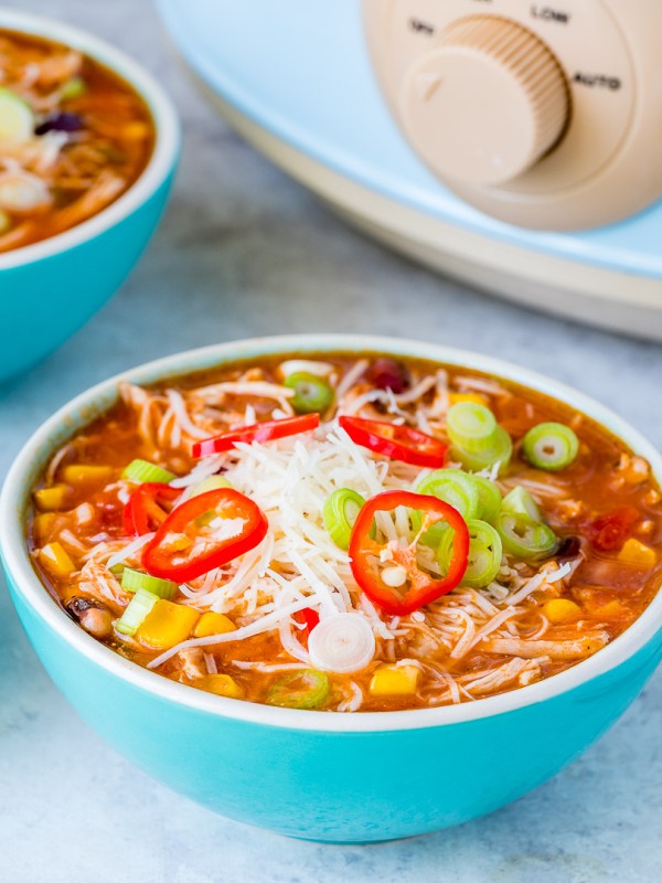 Clean Eating Crockpot Chicken Enchilada Soup