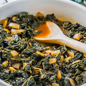 CleanFoodCrush Lacinato Kale in Smoky Garlic Sauce