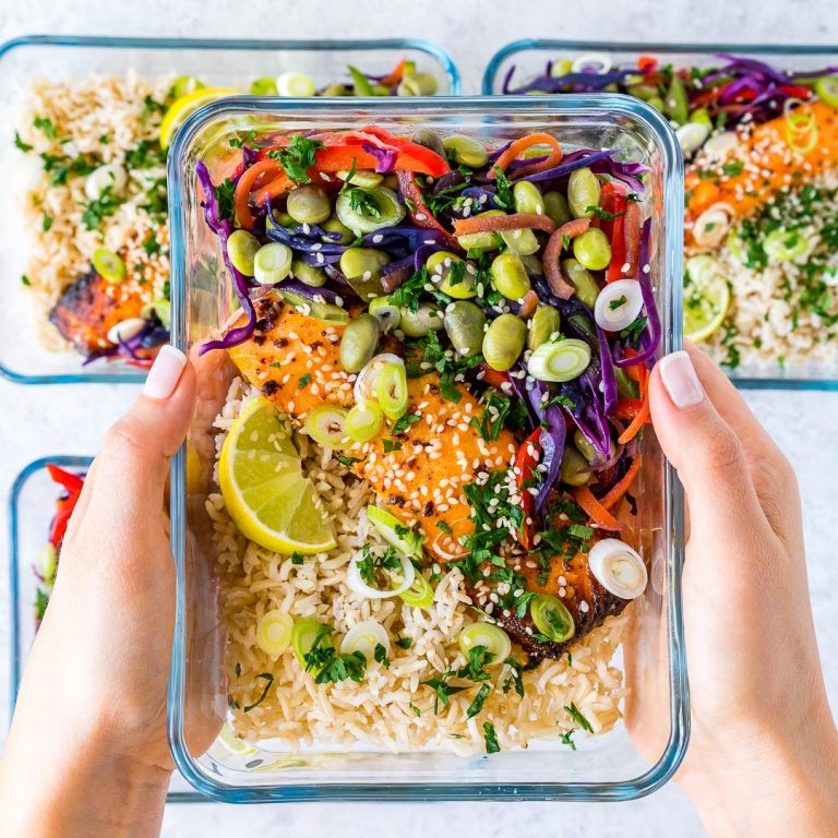 Sweet Chili Salmon Meal Prep Bowls Make Clean Eating Breezy! Clean