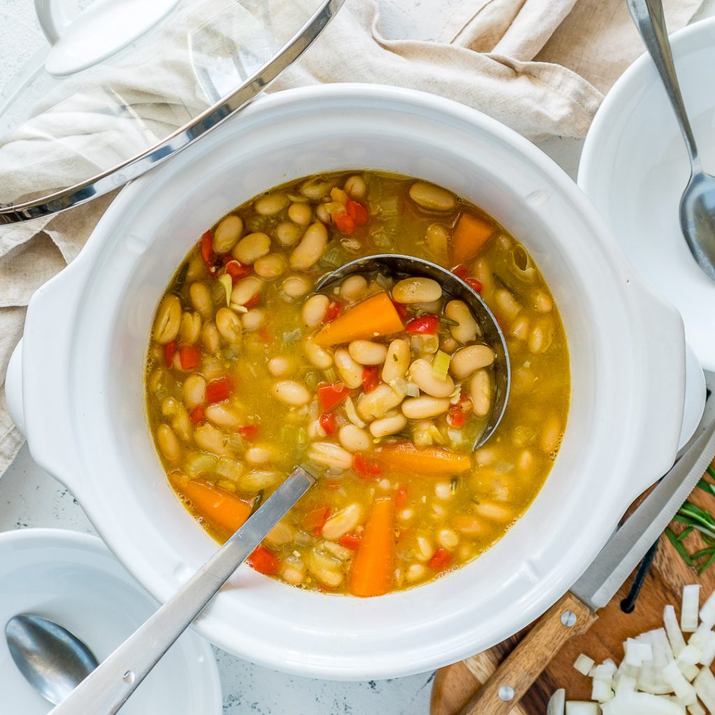 Crockpot Rosemary Garlic White Bean Soup Recipe
