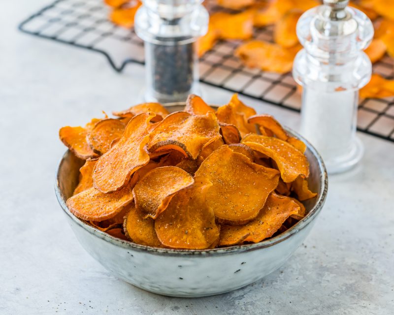 Baked Sweet Potato Chips are Perfect for Your Savory Cravings! | Clean ...