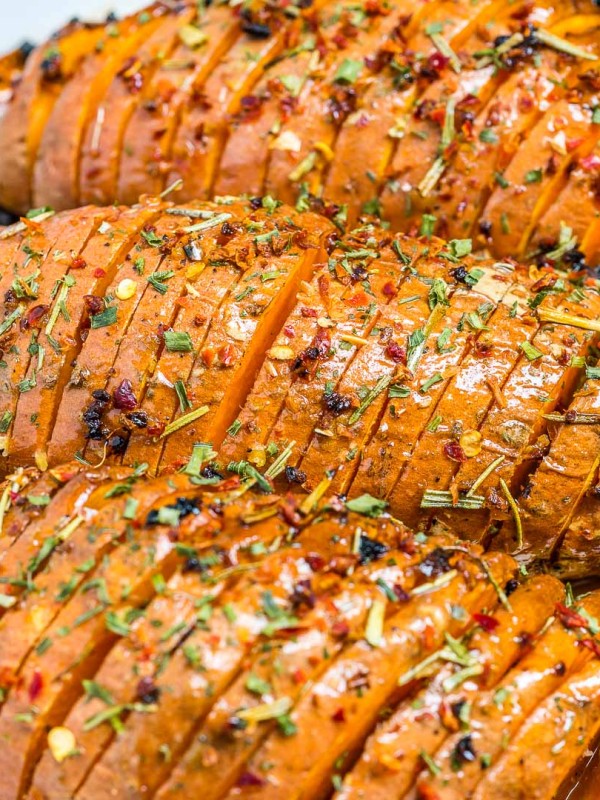 CleanFoodCrush Honey + Garlic Hasselback Sweet Potatoes