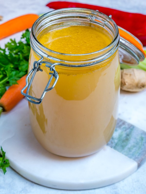 Make Slow Cooker Homemade Bone Broth