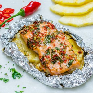 Easy Garlic Butter Salmon + Pineapple Packets Clean Eating Recipes
